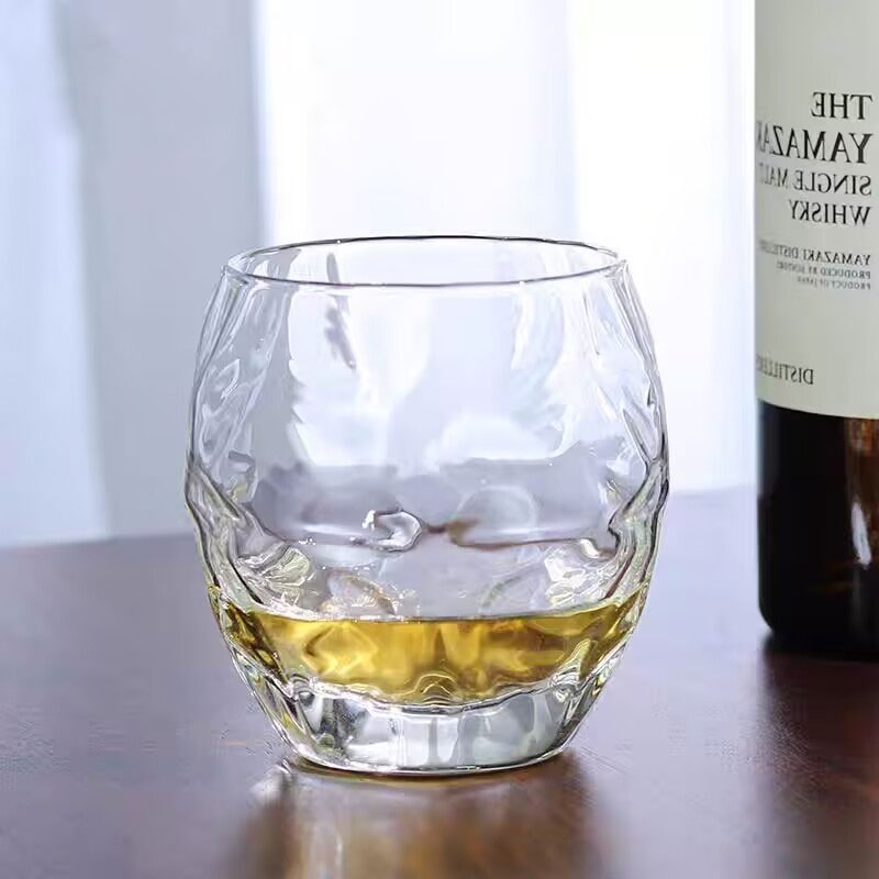 Copo de uísque em relevo, alta - Wine Beer Spirit avaliação e preço